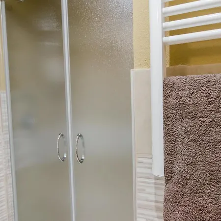 Alojamento de Acomodação e Pequeno-almoço Nel Cuore Di Loceri