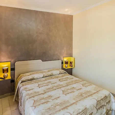Nel Cuore Di Bed & Breakfast 3*