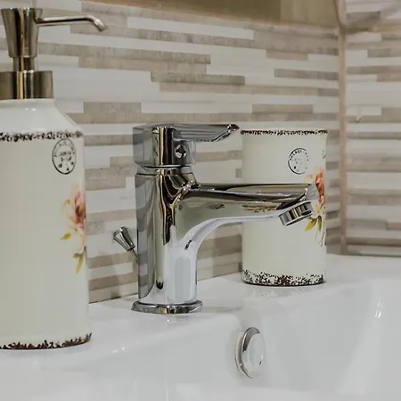 Alojamento de Acomodação e Pequeno-almoço Nel Cuore Di Loceri